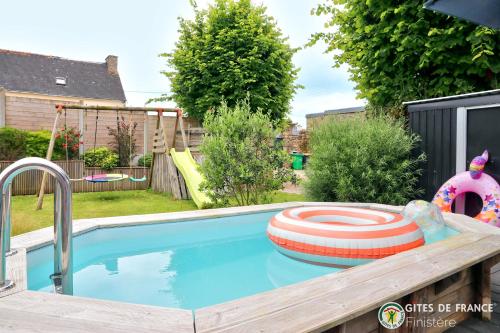 Magnifique demeure à 15 min des plages 12 adultes in Saint-Renan, France