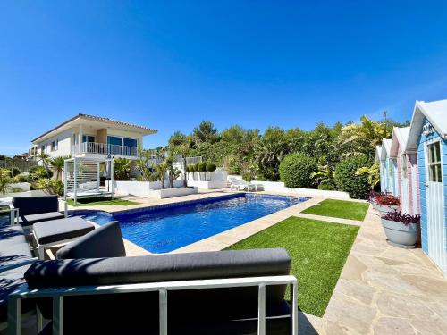 Afortunada Air Conditioning In All Bedrooms — El Perello