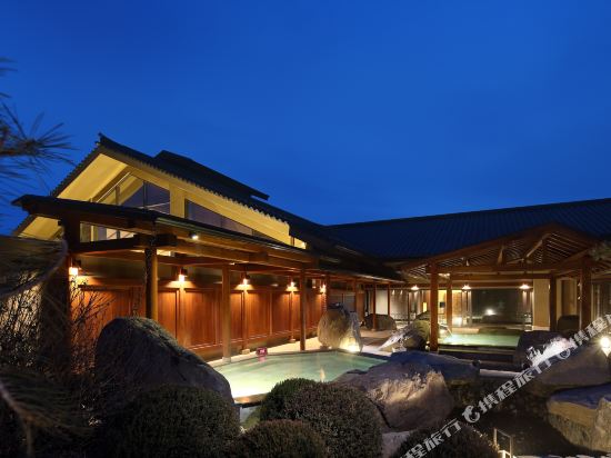 Tang Jingze Onsen Hotel — 4-Star Luxury Hotel in Dalian, People's Republic of China