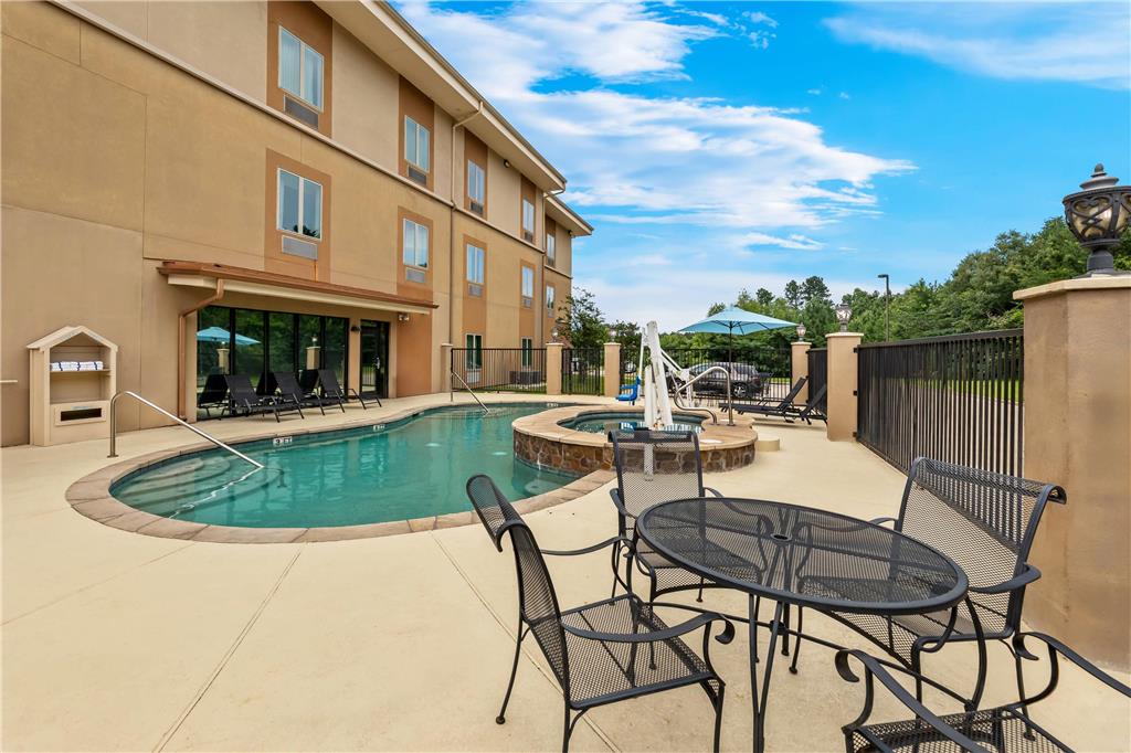 MainStay Suites Lufkin - photo 44