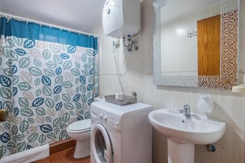 GuestReady Bello Horizonte 201 — 4-Star Luxury Hotel in San Bartolome De Tirajana, Spain