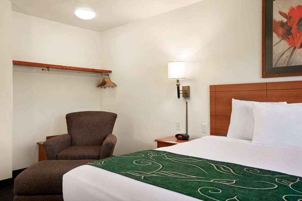 Travelodge by Wyndham Low Moor Near Covington - photo 11