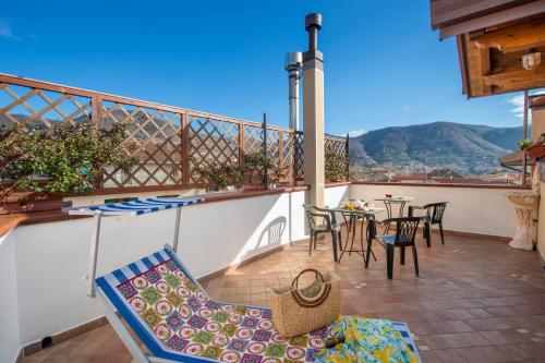 Hakuna Matata tra sentieri — 4-Star Luxury Hotel in Agerola, Italy