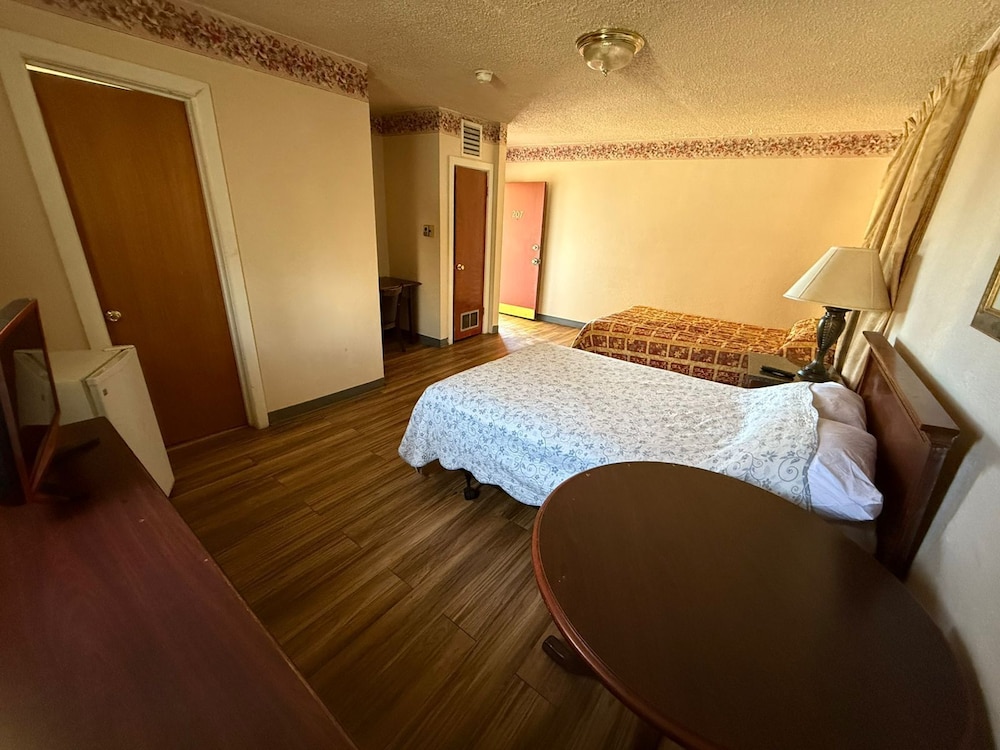 Springs Inn - photo 18