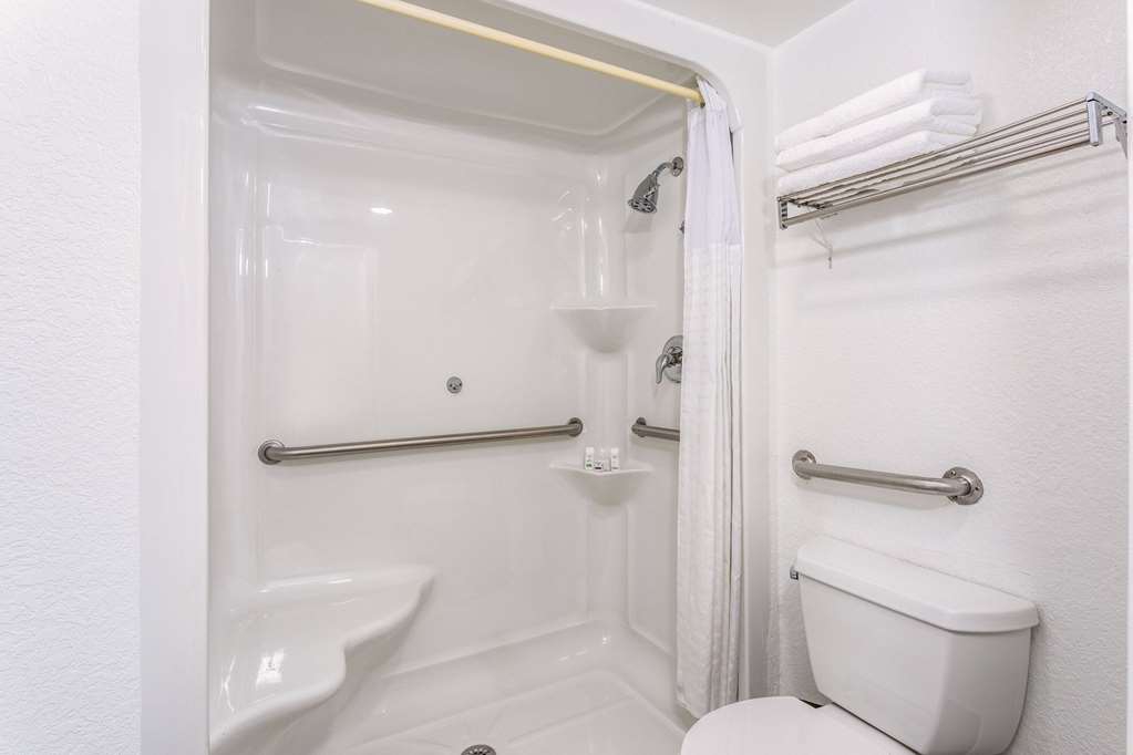 Ramada by Wyndham Altamonte Springs Near I 4 - photo 22