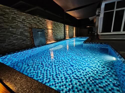 D'ZAHRA HOME with 30ft private pool — 4-Star Luxury Hotel in Malacca, Malaysia