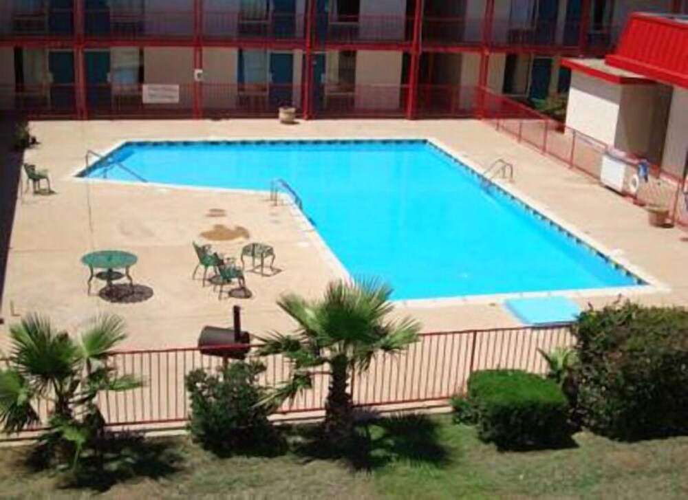 West Texas Inn & Suites with Kitchenette - photo 22