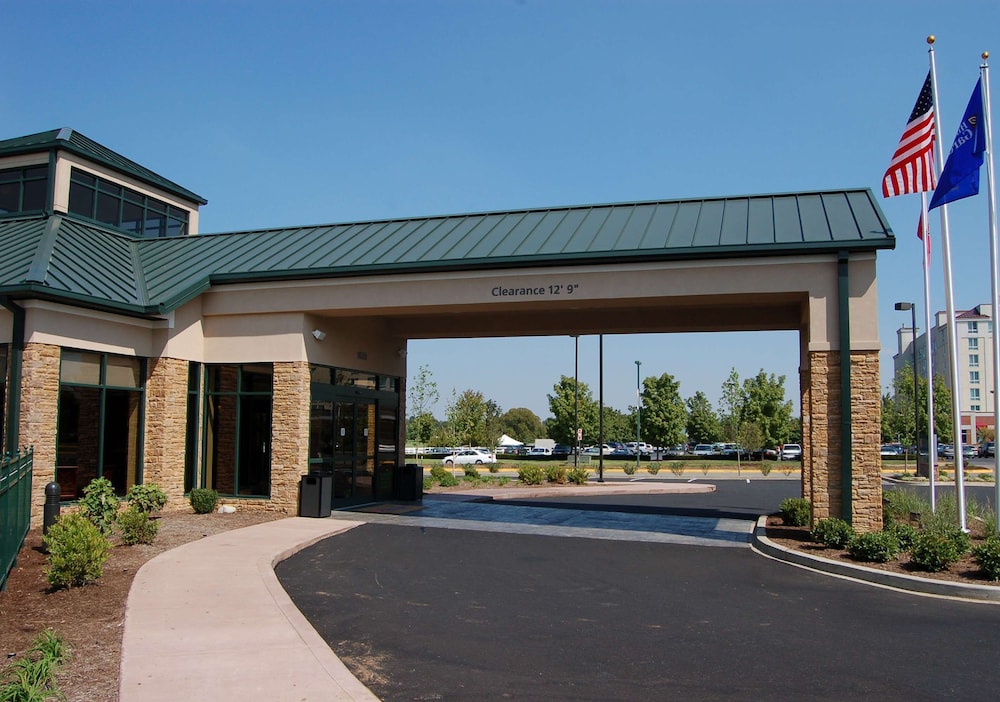 Hilton Garden Inn Bowling Green - photo 72