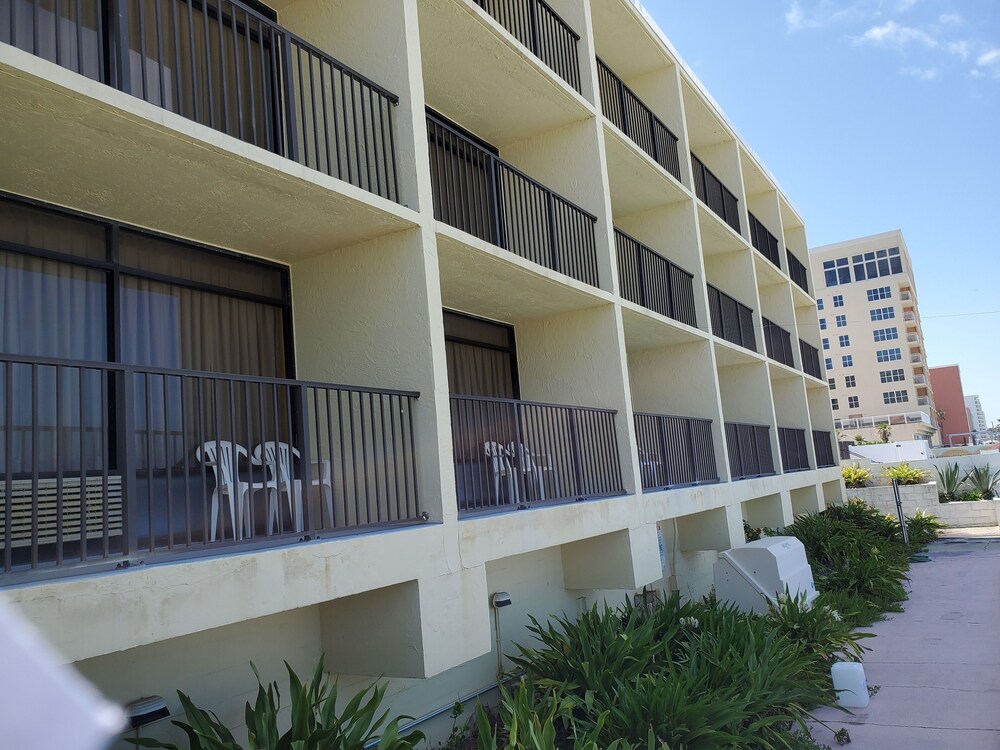 South Shore Motel - photo 41
