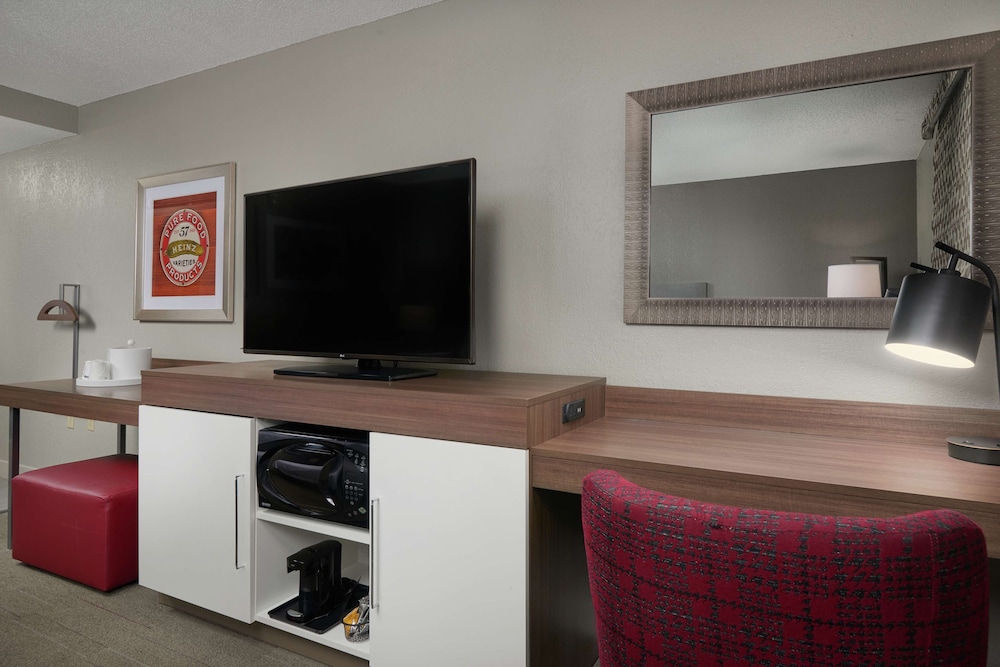 Hampton Inn & Suites Oxford Anniston - photo 17