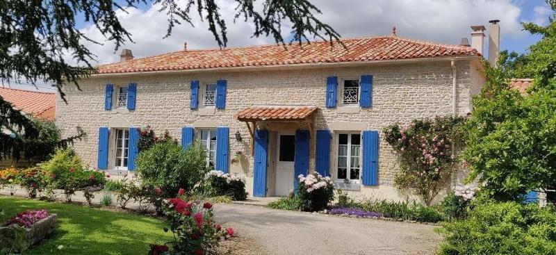 Le Clos de la Vigne — hotel in Montreuil