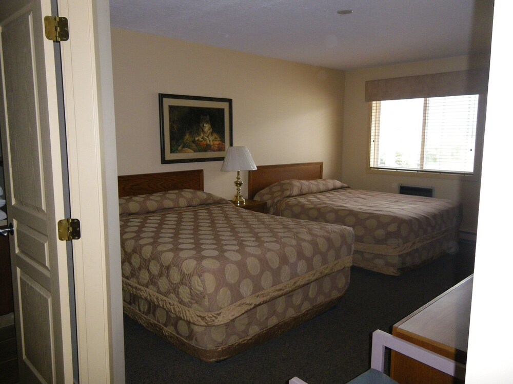 Selkirk Inn in Golden, Canada