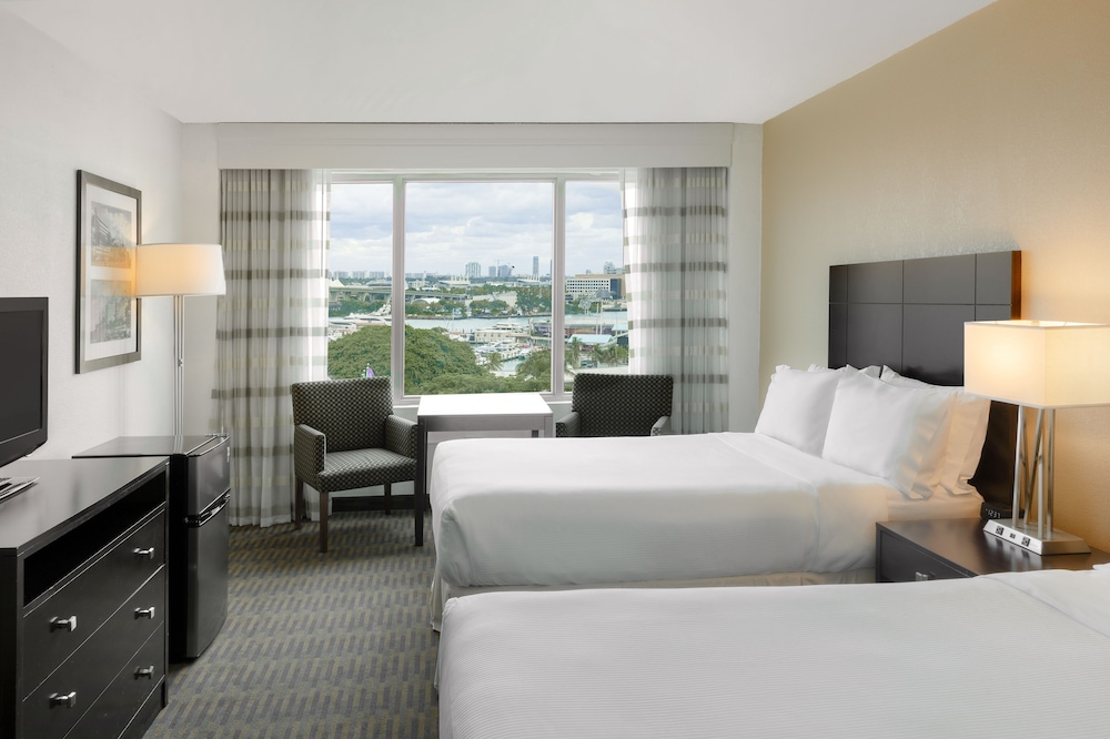 Holiday Inn Port of Miami Downtown Hotel - photo 24