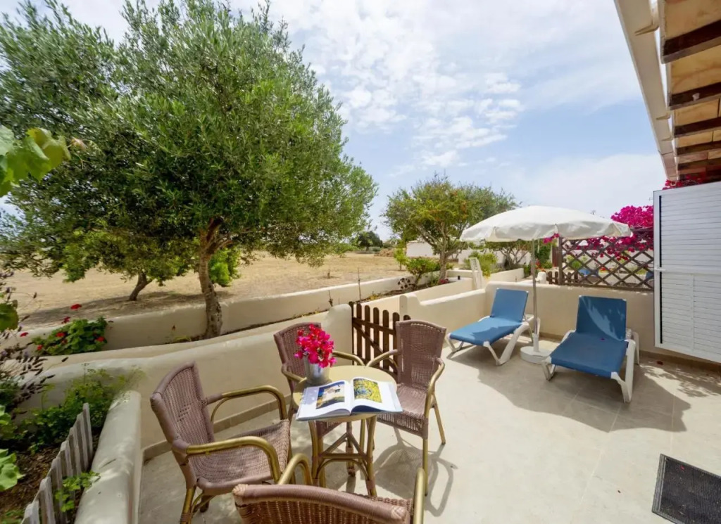 Casa Rosella — 4-Star Luxury Hotel in None, Spain
