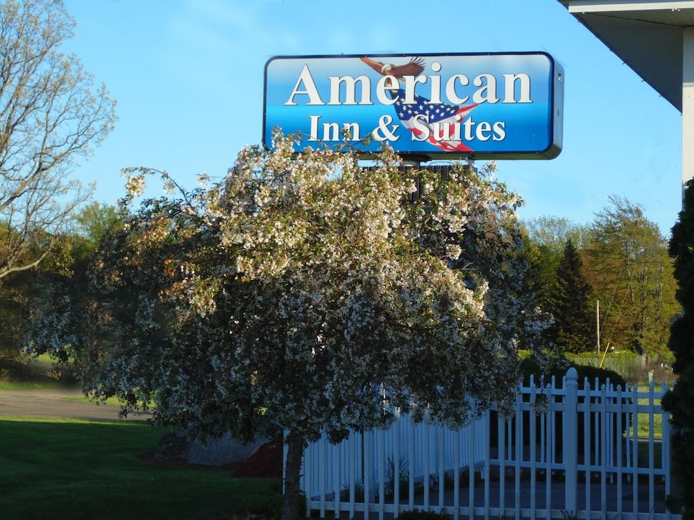 American Inn and Suites Houghton Lake - photo 42