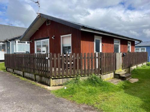 Seaside Escape Chalet in Bridlington south shore — 4-Star Luxury Hotel in Bridlington, United Kingdom
