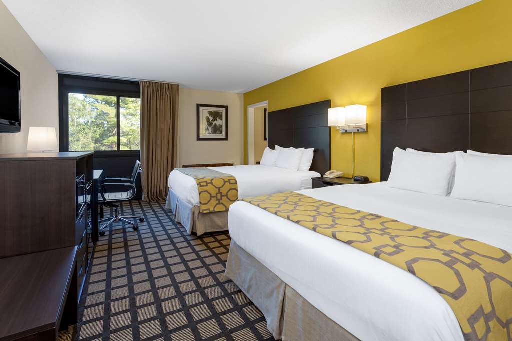 Baymont by Wyndham Queensbury Lake George - photo 28