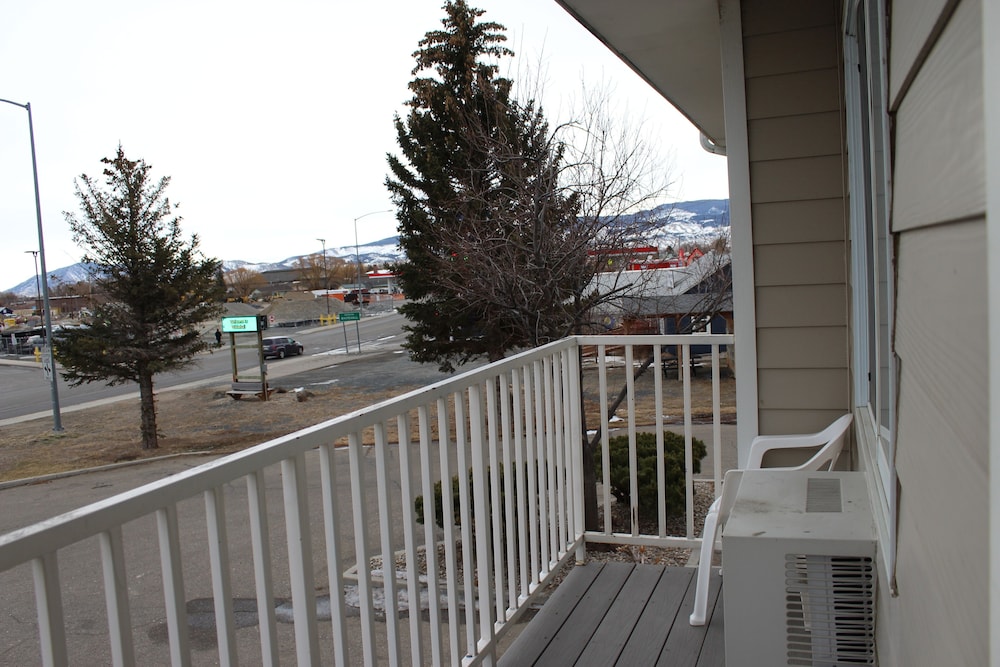 Rodeway Inn Whitehall - photo 30