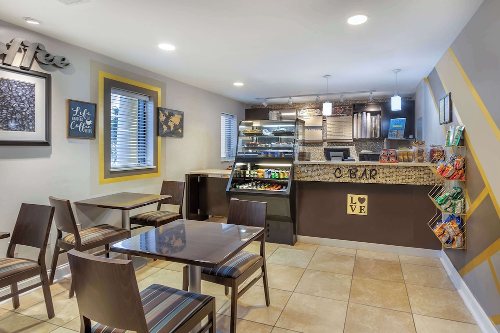 Hilton Grand Vacations Club Anderson Ocean Myrtle Beach - photo 3