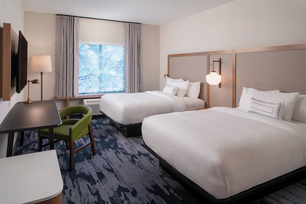 Fairfield by Marriott Inn & Suites Pensacola Pine Forest - photo 8