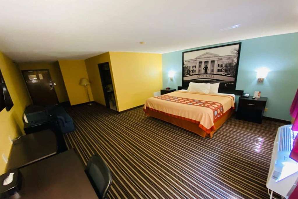 Super 8 by Wyndham Warrenton - photo 12