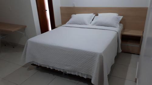 Hotel Friburgo — hotel in Luziania