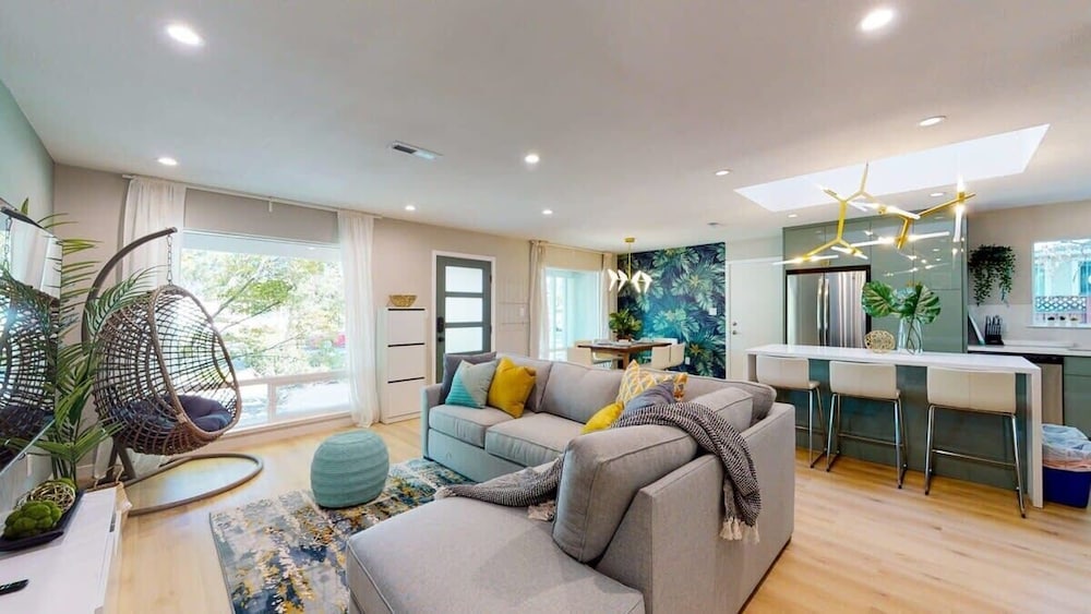 @ Marbella Lane Sj Designer Home 3br Ldry P — 4-Star Luxury Hotel in San Jose, United States
