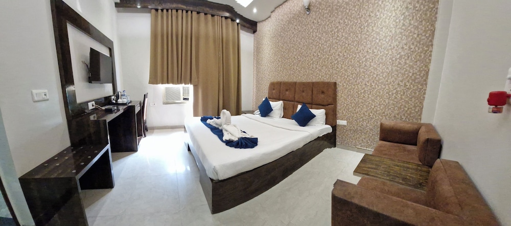 Bedi’s Dream Land Hotel & Resort — Ajodhya — photo 2