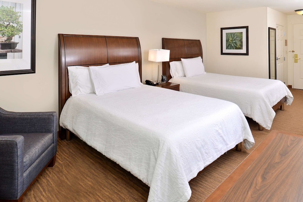Hilton Garden Inn Dallas Addison - photo 9