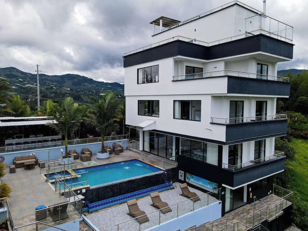 The Palms Hotel in El Penol, Colombia