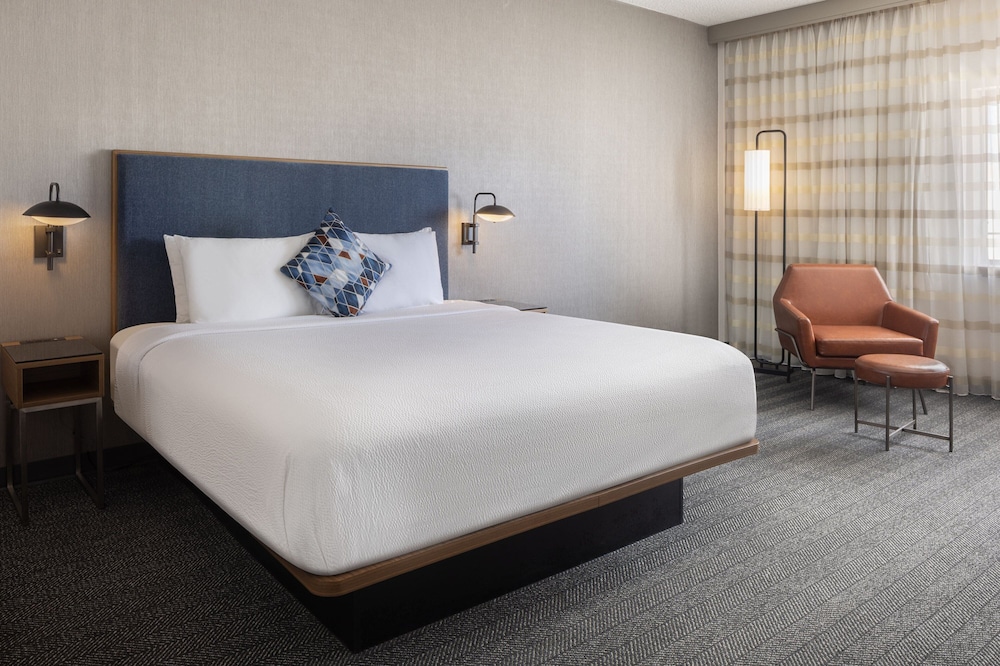 Courtyard by Marriott Santa Fe - photo 17