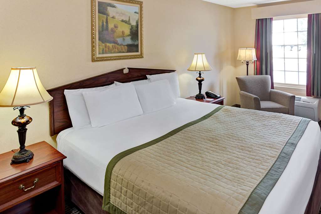 Baymont by Wyndham Sanford - photo 11