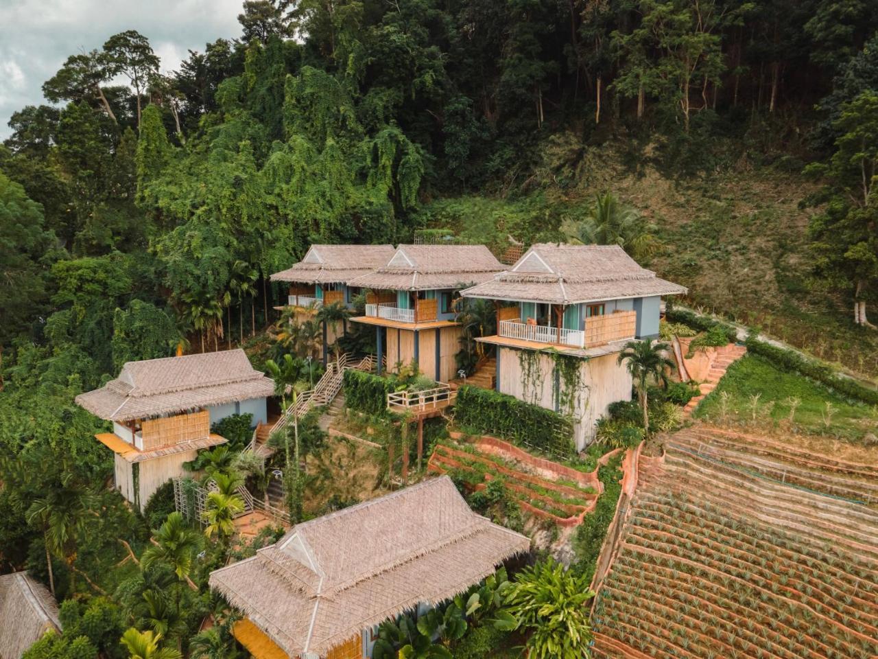 Baan Phuvara Retreat Romantic Jacuzzi Mountain View Villas — 4-Star Luxury Hotel in Krabi, Thailand