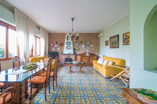 Villa Mimma. — 4-Star Luxury Hotel in Sant'agnello, Italy