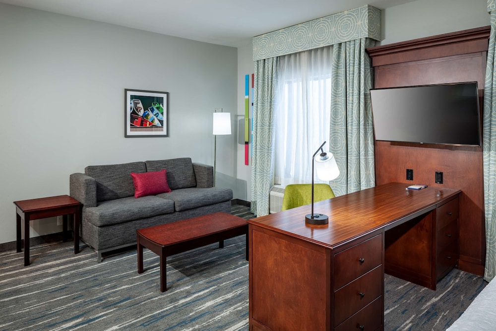 Hampton Inn & Suites Texarkana - photo 18