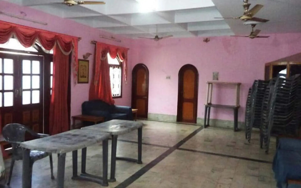 Hotel Mansarovar in Giridih, India