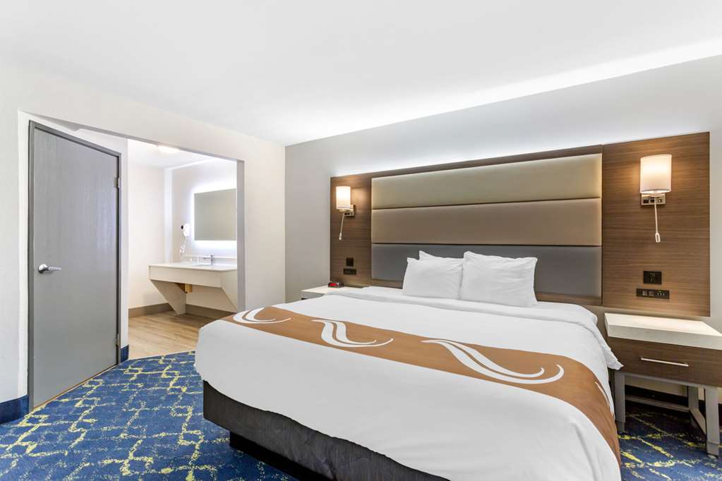 Quality Inn Murfreesboro University Area - photo 17