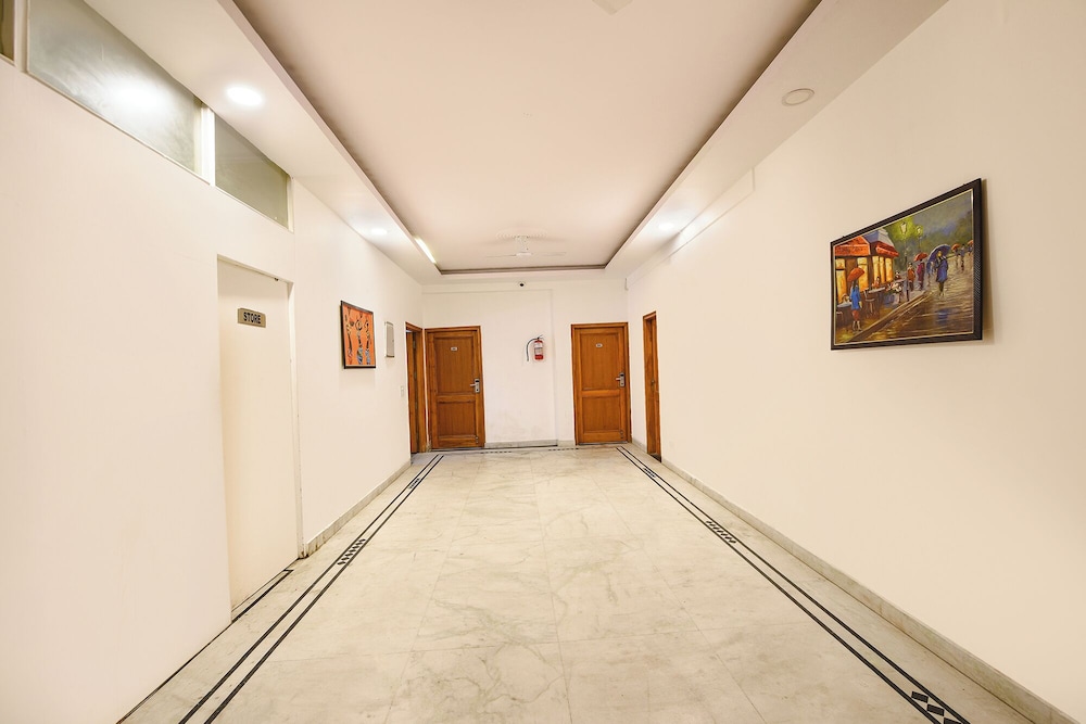 FabHotel Ganeshwaram 45 — Noida — photo 4