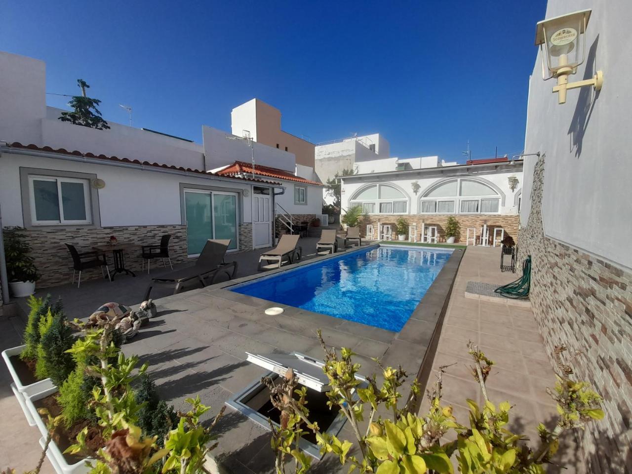 Tenerife Little Village 1d — San Isidro