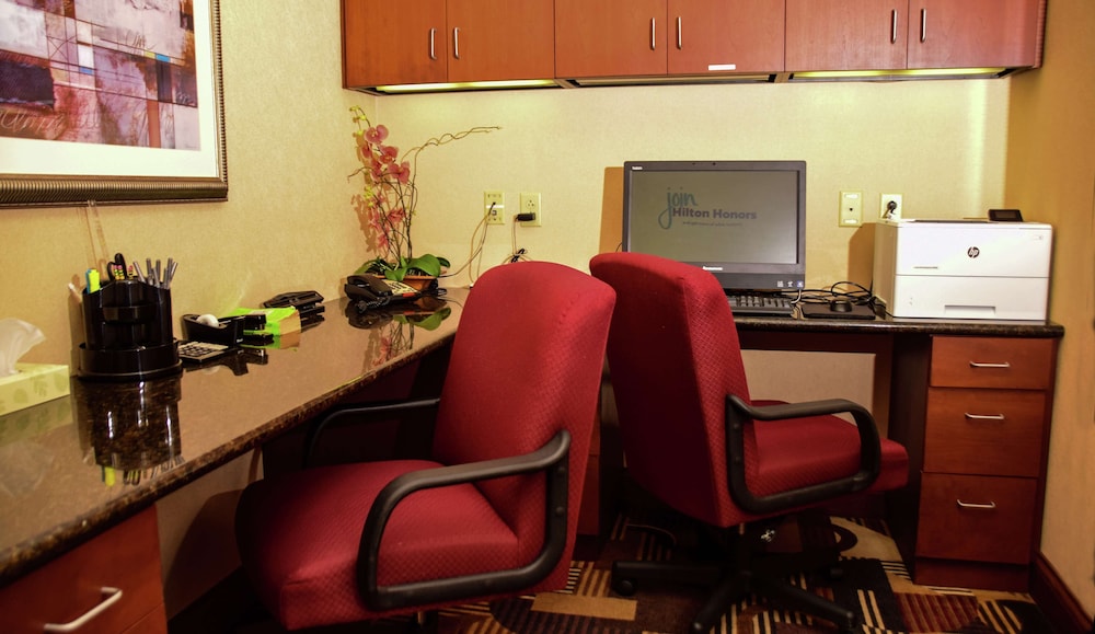 Hampton Inn Indiana - photo 32