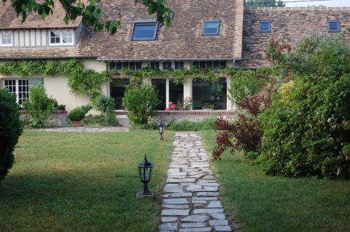 La Chaiserie - carbon neutral hotel in Evreux