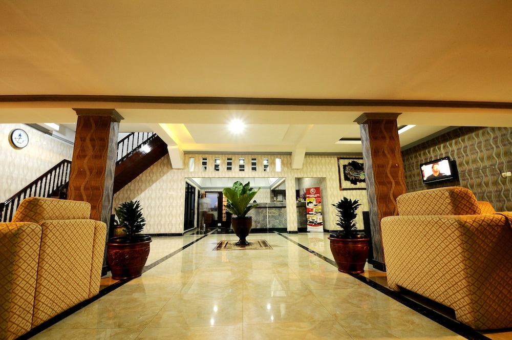 Benteng Hotel — Bukittinggi — photo 4