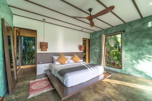 Tanaw Villas — General Luna — photo 4