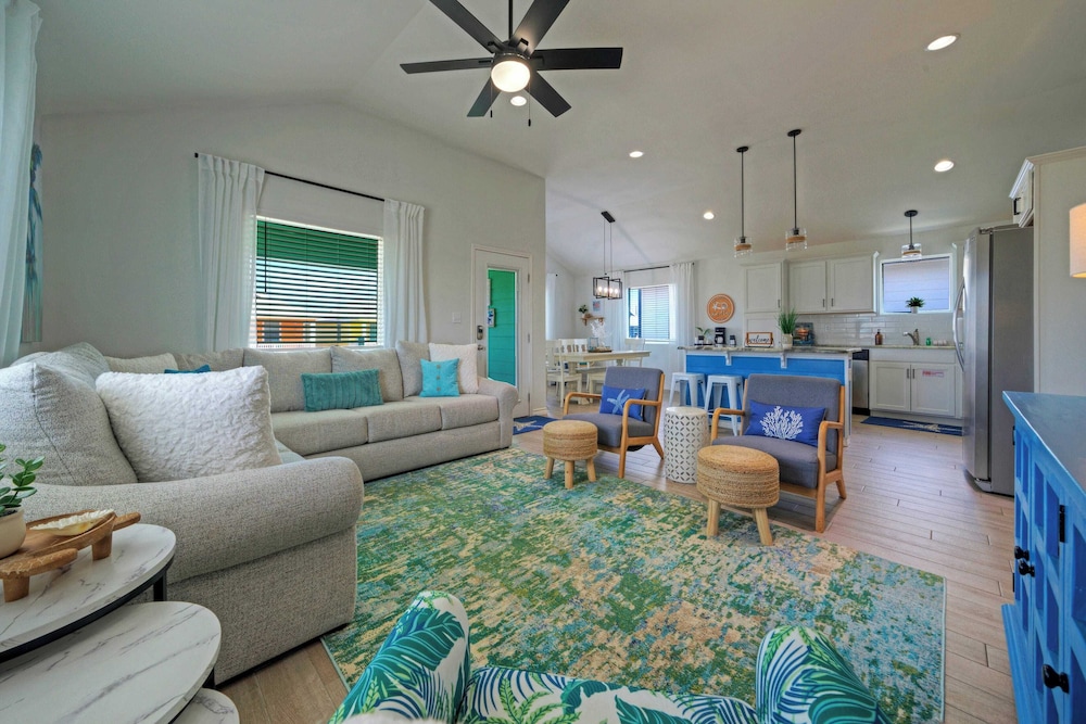 Knot A Care by Avantstay Private Pool Game Room - photo 4