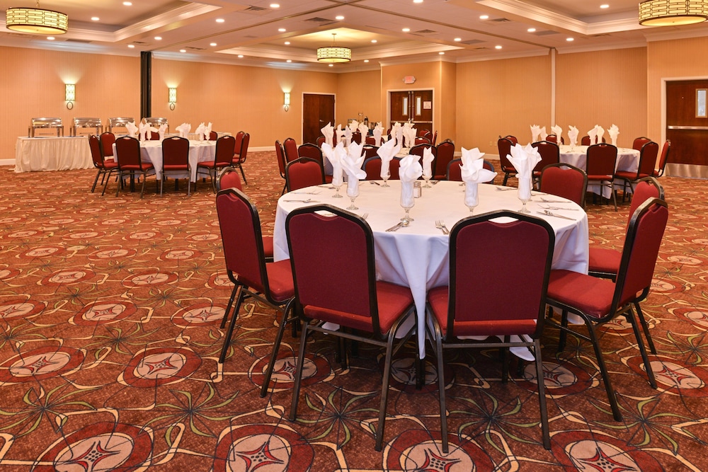 Holiday Inn New London Mystic Area by IHG - photo 30