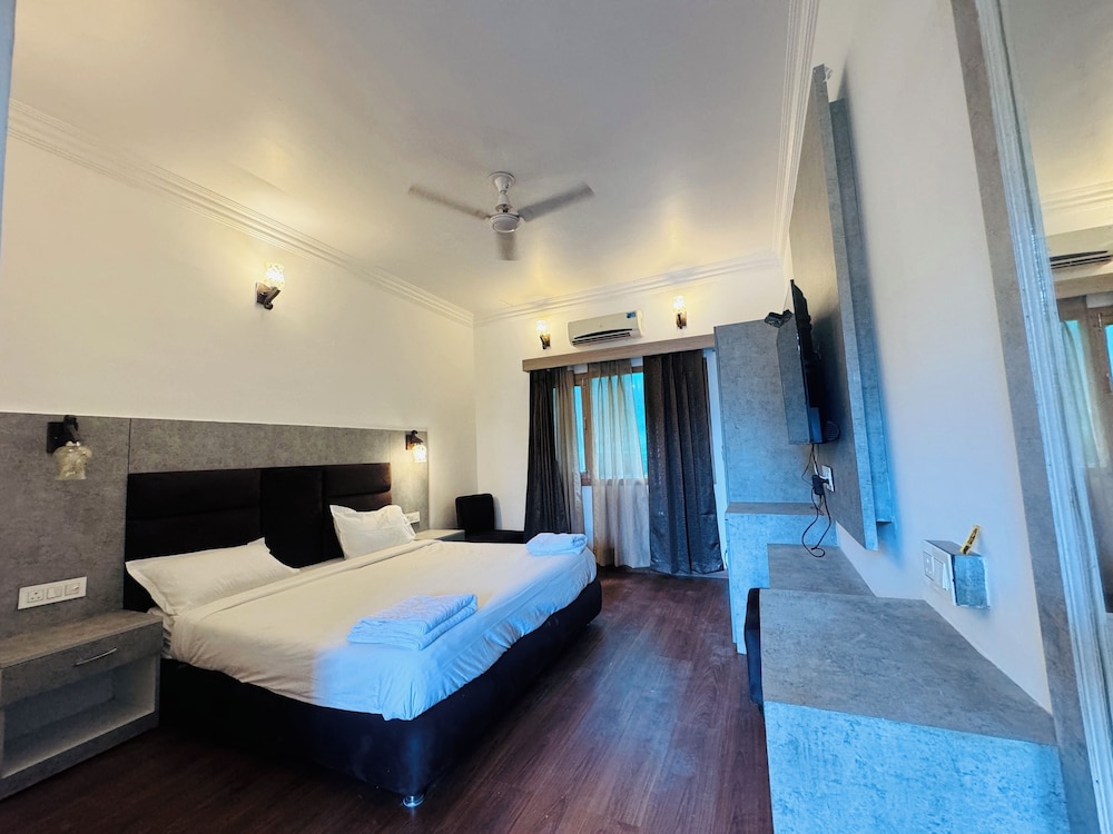 Corbett Ambience Resort in Naini Tal, India