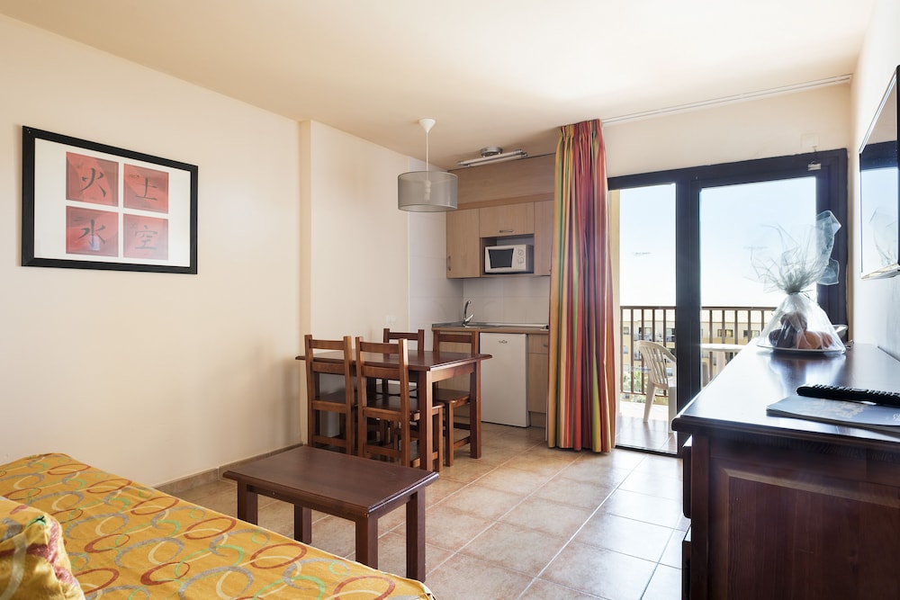 Best Alcázar Apartments — 4-Star Luxury Hotel in La Herradura, Spain