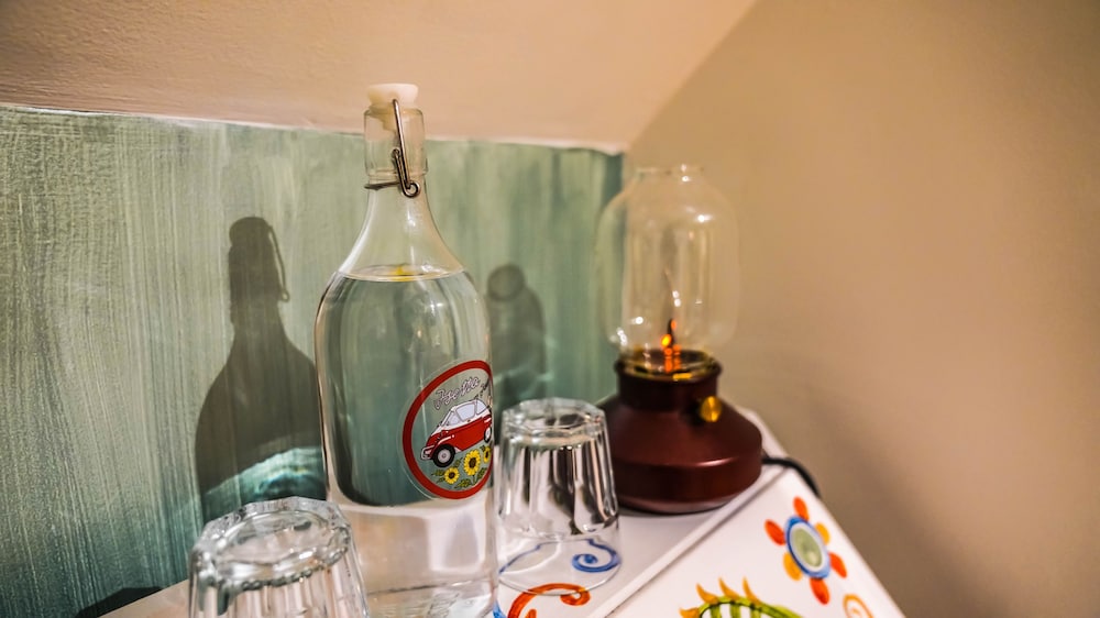Isetta Inn - photo 41