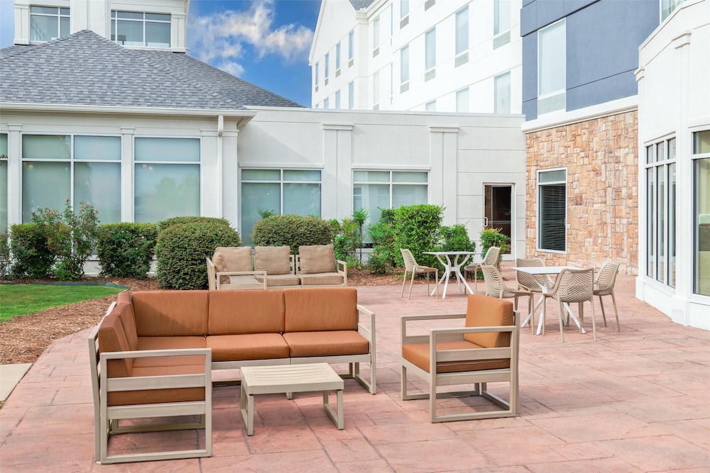 Hilton Garden Inn North Little Rock - photo 65