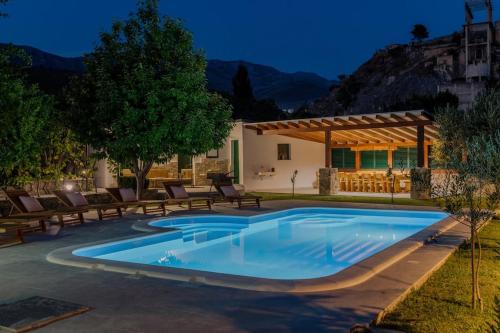 Villa Volga — 4-Star Luxury Hotel in Zrnovnica, Croatia
